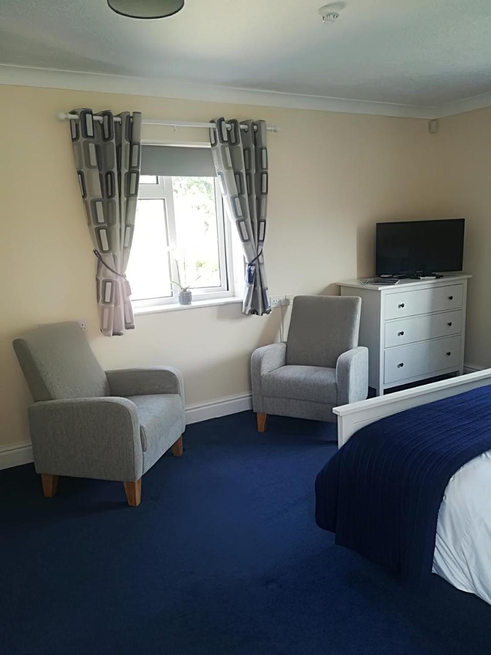 Beech Lodge Guest House Нью Милтон Экстерьер фото